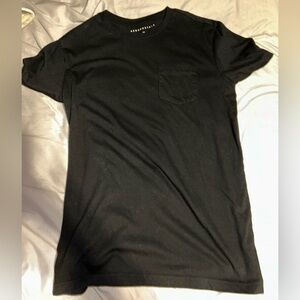 Black aero shirt with pocket